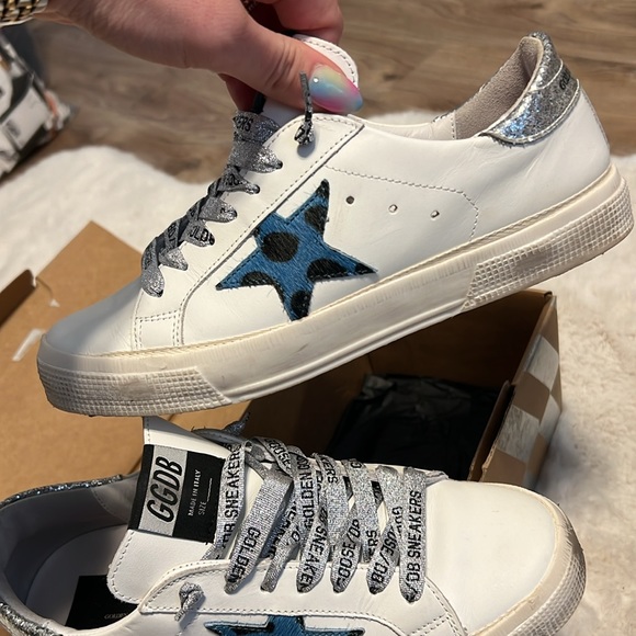 Rare Golden Goose May White with Silver Glitter & Blue Pony Hair Star - Picture 10 of 17